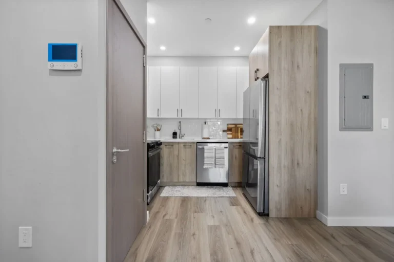 8-web-or-mls-9M2A2190